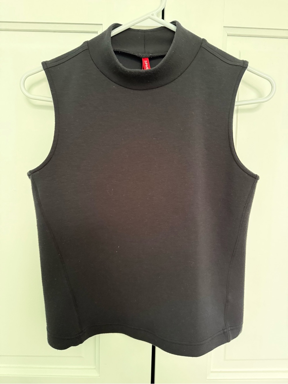SPANX Black Sleeveless Mock Neck Tank